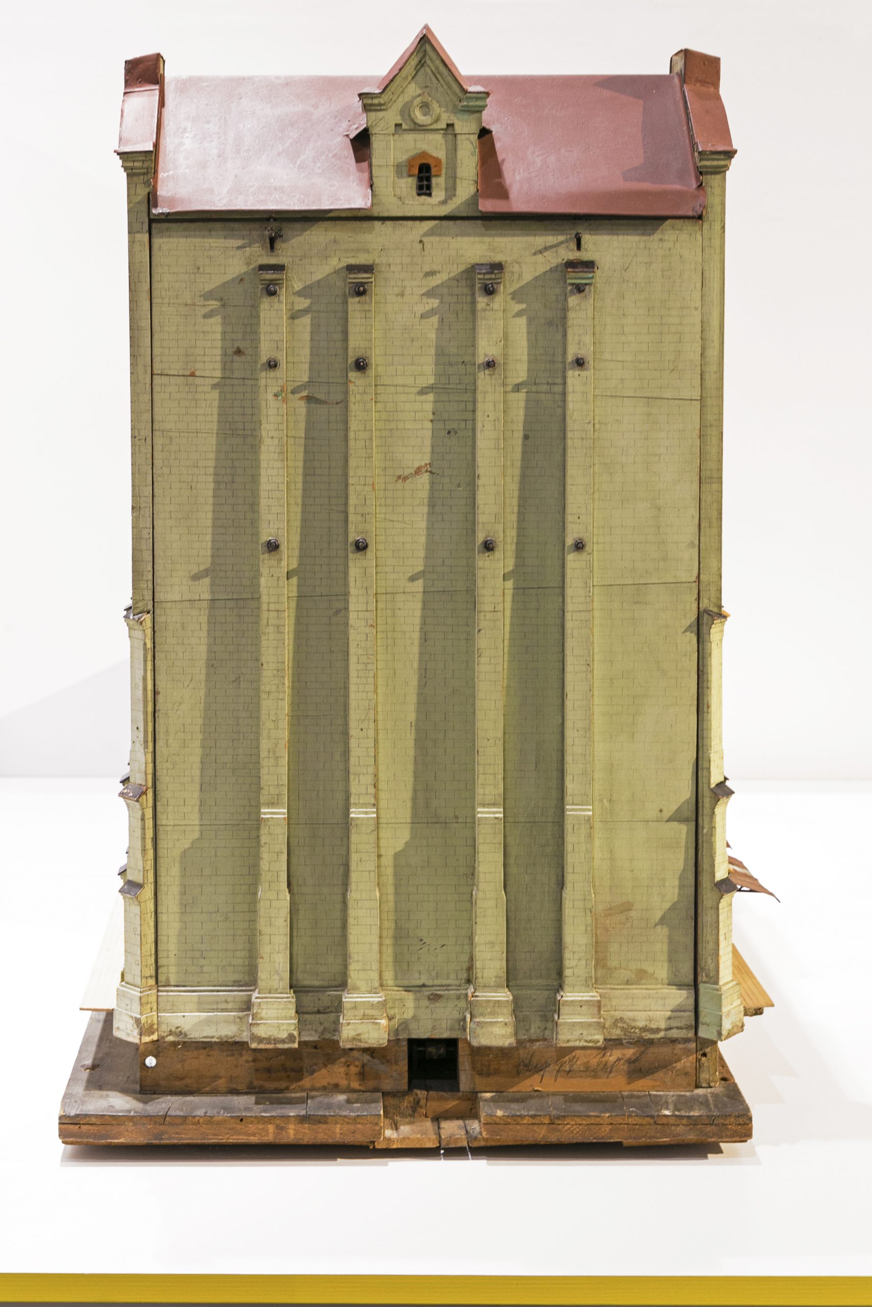 Tallinn harbour grain elevator, side view of model, 1899